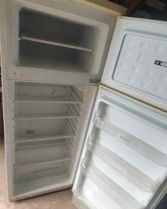 frigo e freezer Indesit, microonde fornello