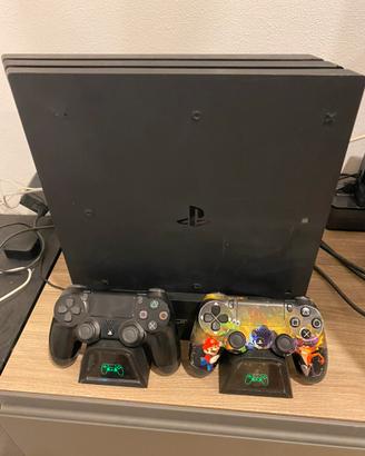 Ps4 pro 1Tb + 2 controller