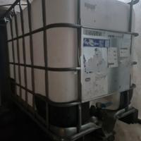 contenitore per acqua 