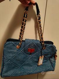 borsa I-Sik in demin