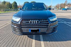 AUDI Q7  3.0 TDI 272 cv Quattro Tiptronic s-line 