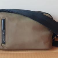 Borsa piccola Mandarina Duck modello Hunter