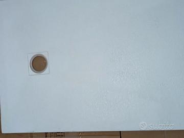 piatto doccia 140x80 in marmo resina