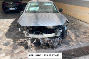 Peugeot 208 1.2Benzina(PRIVATO)-2024