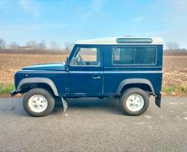 LAND ROVER Defender - 1996