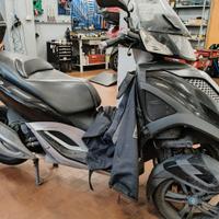 Piaggio Yourban MP3 300 - 2011