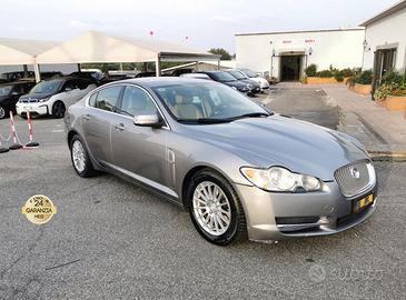 Jaguar XF 2.7D V6 Premium Luxury - SENZA VINCOLO D