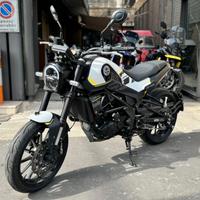 Benelli Leoncino 250