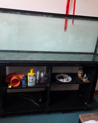 Acquario 300 litri con mobile