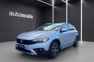 FIAT Tipo 1.5 Hybrid DCT 5 porte Cross