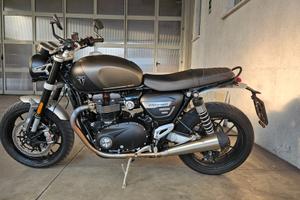 Triumph Speed Twin 1200