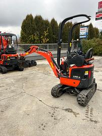 KUBOTA U 10-5 anno 22 ore 920 attacco rapido 3 ben