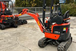 KUBOTA U 10-5 anno 22 ore 920 attacco rapido 3 ben