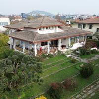 Villa singola con ampi spazi interni