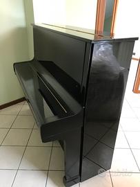 Pianoforte verticale yamaha