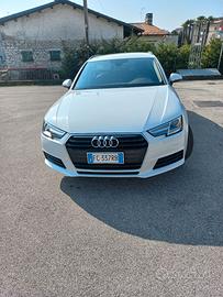 Audi A4 5° Serie Modello B9