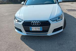 Audi A4 5° Serie Modello B9