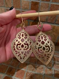 Orecchini grandi pendenti oro