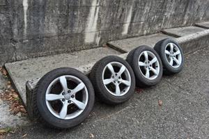 Gomme invernali con cerchioni originali Audi A1