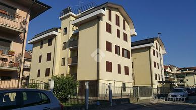 MONOLOCALE A LANDRIANO