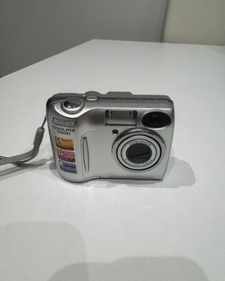 Nikon coolpix 5600 fotocamera digitale 5.1MP 3x