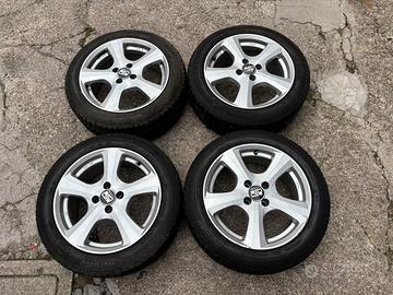 Cerchi in lega OZ gommati 195/55 R16 87H invernali