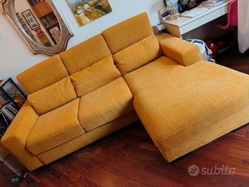 Divano letto ad angolo con penisola color senape 