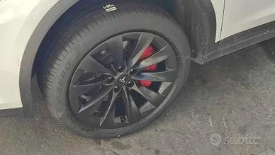 Tesla Model X set 4 pneumatici + 4 cerchi lega 20"