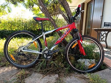 mountain bike TREK ALPHA 4400