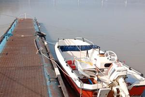 Barca Trimarano 4.30