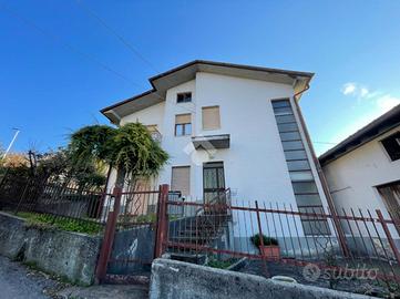 MULTILOCALE A SORISOLE