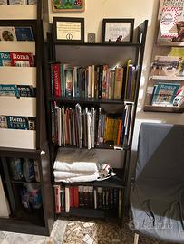 Libreria ikea come da foto 4 ripiani