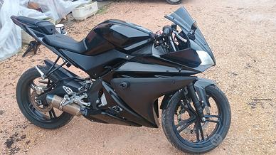 Yamaha r 125 