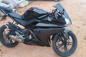 Yamaha r 125 