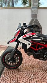 DUCATI HYPERMOTARD 821 SP