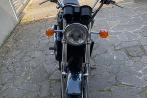 Triumph Legend 900