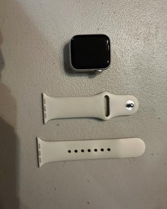 Apple Watch SE 3 GPS, Cassa 40 mm in alluminio