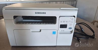 STAMPANTE SAMSUNG CON SCANNER E FOTOCOPIATRICE