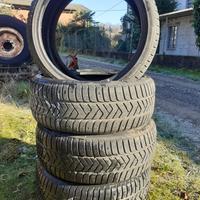 Gomme invernali 225/40 R19
