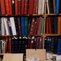 Francobolli Monete Album e Figurine Calciatori