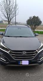 Hyunday Tucson  II 1.7 Crdi Sound Edition