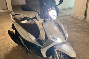 Piaggio Medley 125