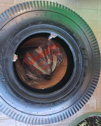 Coppia di gomme 4.00-8 per ape carrelli ecc