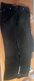 Pantaloni Guess velluto nero uomo