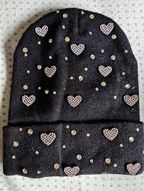 Berretto invernale con cuori 