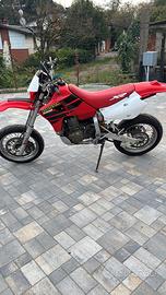 Xr 650 r doppia omologazione