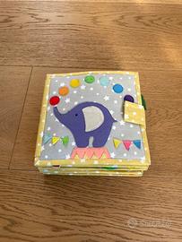 Quiet book libro fatto a mano in tessuto