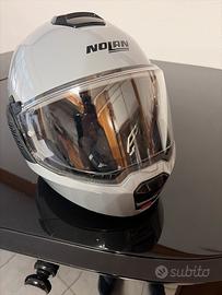 Casco nolan con sistema cardo