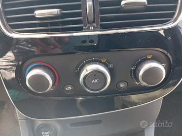 Centralina clima A/C RENAULT CLIO 4 anno 2017