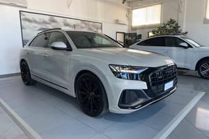 AUDI Q8 50 TDI MHEV 286 CV 4WD MOD. S-LINE